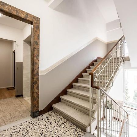 Cucchiari Suite 7B Modena Exteriör bild